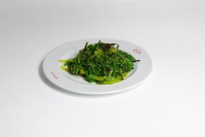 Salát z mořských řas "Wakame"